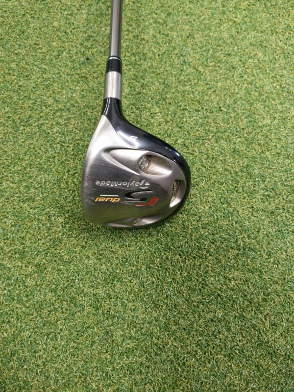 Taylormade R5 Dual 5 Wood // Reg 1 Taylormade R5 Dual 5 Wood // Reg