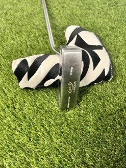 Yes C Groove Tracy Putter
