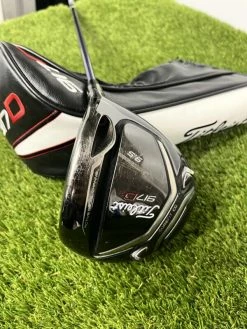 Titleist 917D3 9.5° Driver//X Stiff