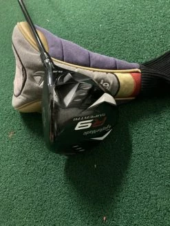 Taylormade R9 SuperTri 8.5 Driver // Reg