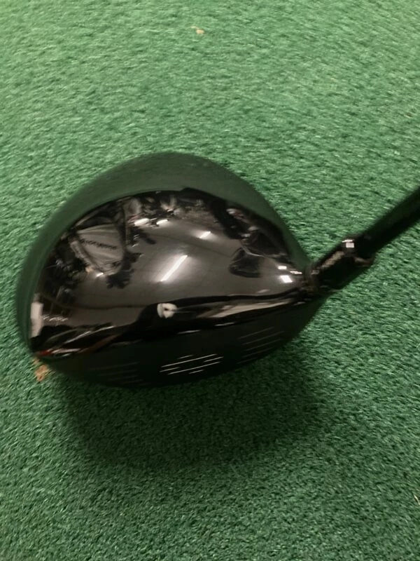 Taylormade R9 SuperTri 8.5 Driver // Reg 2 Taylormade R9 SuperTri 8.5 Driver // Reg - Image 2