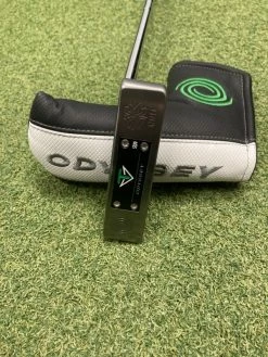 Odyssey Azalea Putter