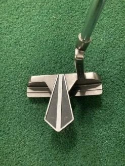 Odyssey White Hot Dart Blade Putter // Lefty // No Headcover -Deals Golf Clubs Store image 4927 600x800 1
