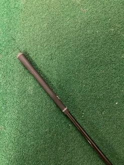 Titleist 913D2 8.5 Driver//stiffFlex 7 Titleist 913D2 8.5 Driver//stiffFlex -Deals Golf Clubs Store image 5736 600x800 1