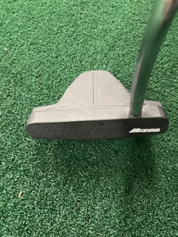 REFURBISHED Mizuno Bettinardi A02 Putter 2 REFURBISHED Mizuno Bettinardi A02 Putter - Image 2