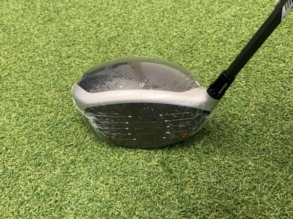 Taylormade M5 9° Driver // X Stiff 2 Taylormade M5 9° Driver // X Stiff - Image 2